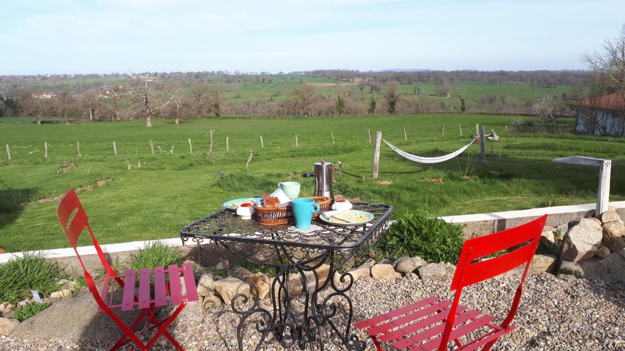Le Monticule Bed & Breakfast Tardes ภายนอก รูปภาพ