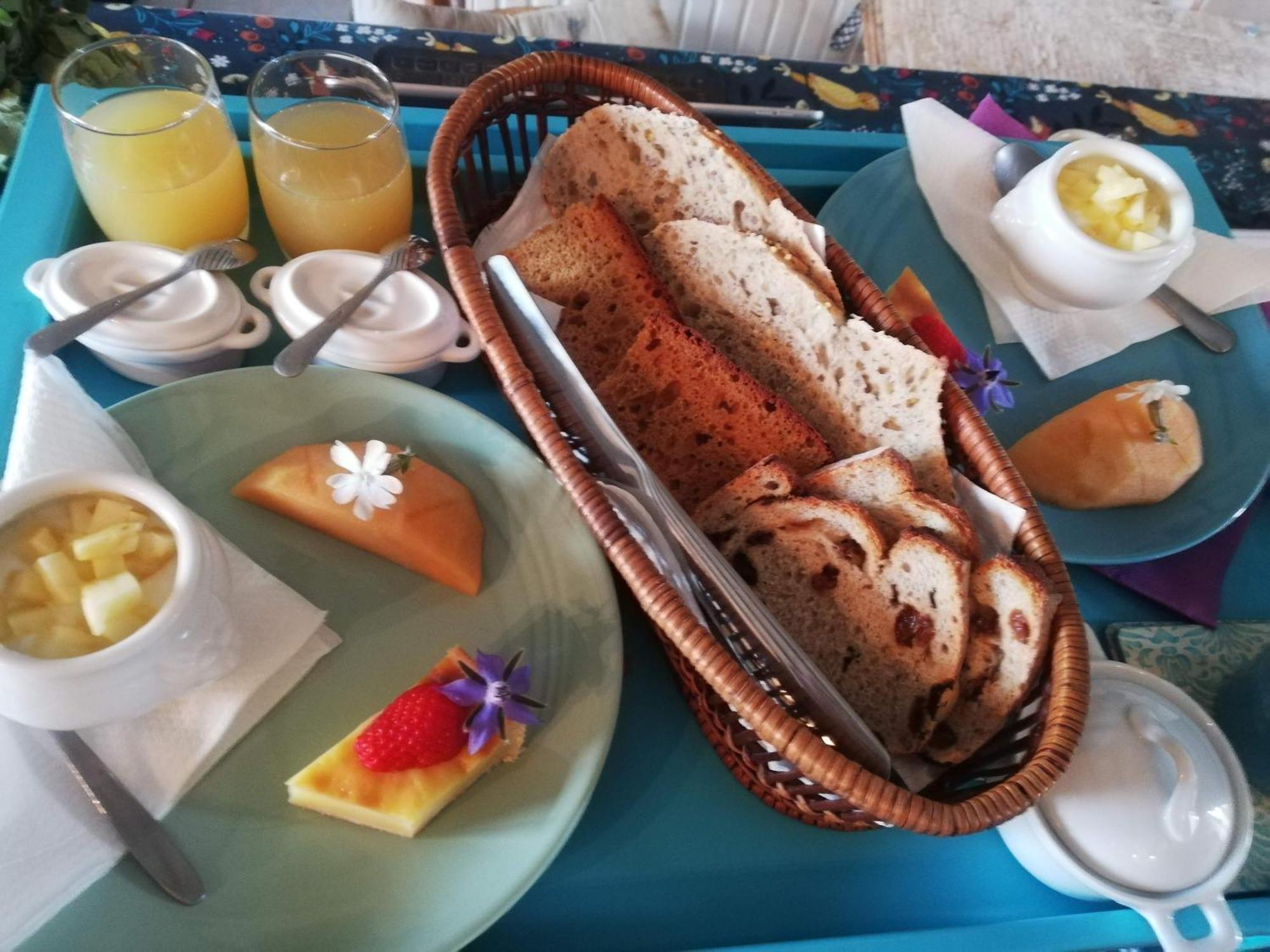 Le Monticule Bed & Breakfast Tardes ภายนอก รูปภาพ